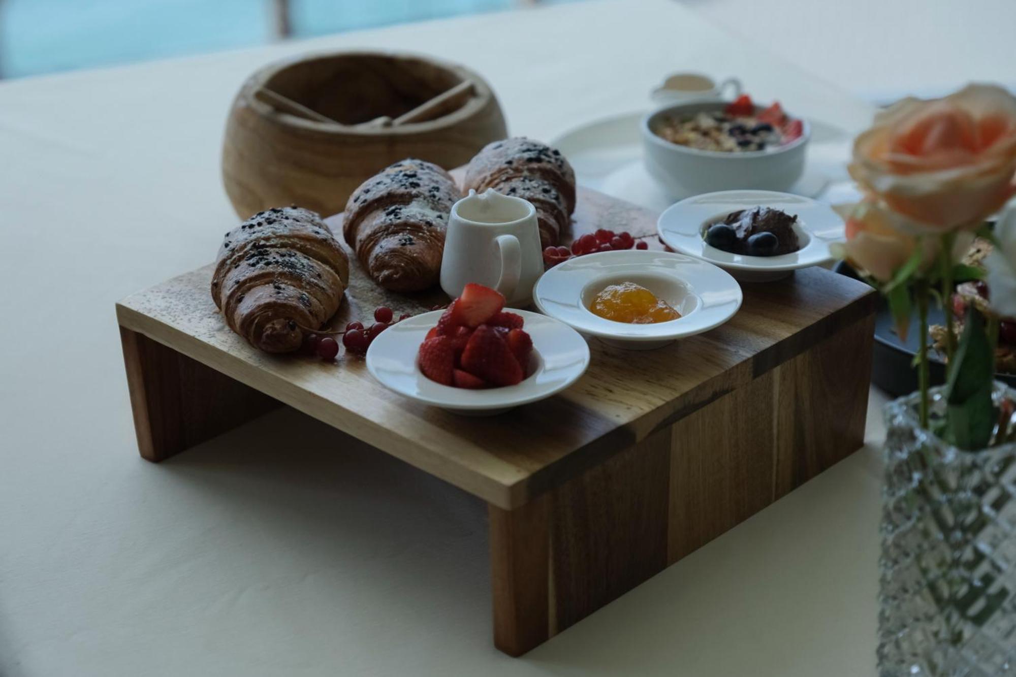 Joelle Premium Hotel Sarande Ngoại thất bức ảnh