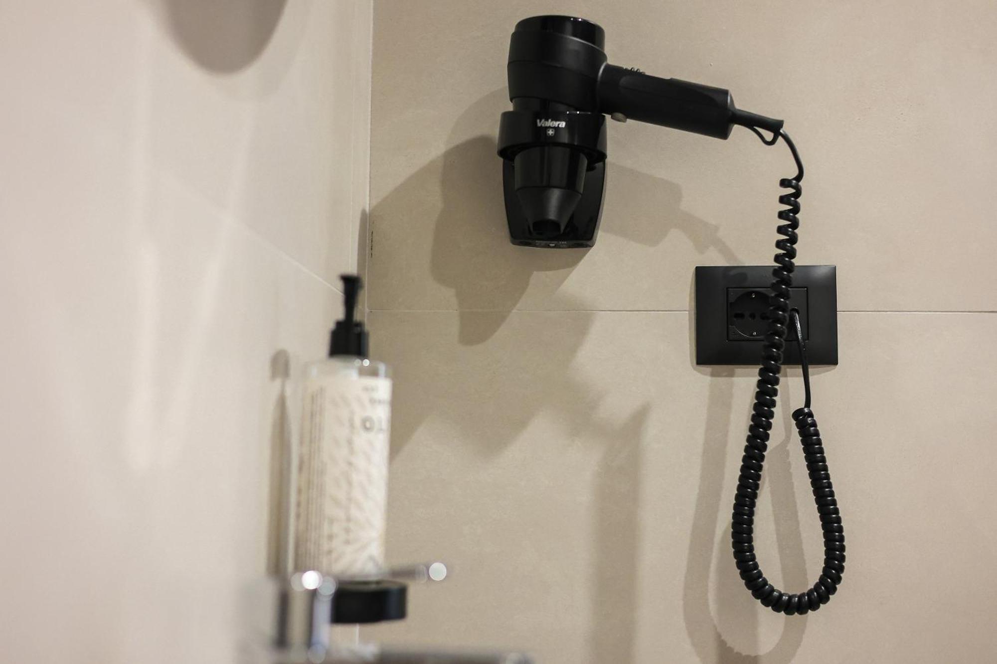 Joelle Premium Hotel Sarande Ngoại thất bức ảnh